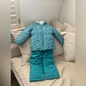Ski ⛷️ snow beautiful warm suit for your baby